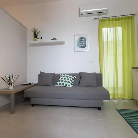 Venti Di Semesterbostad Brucoli